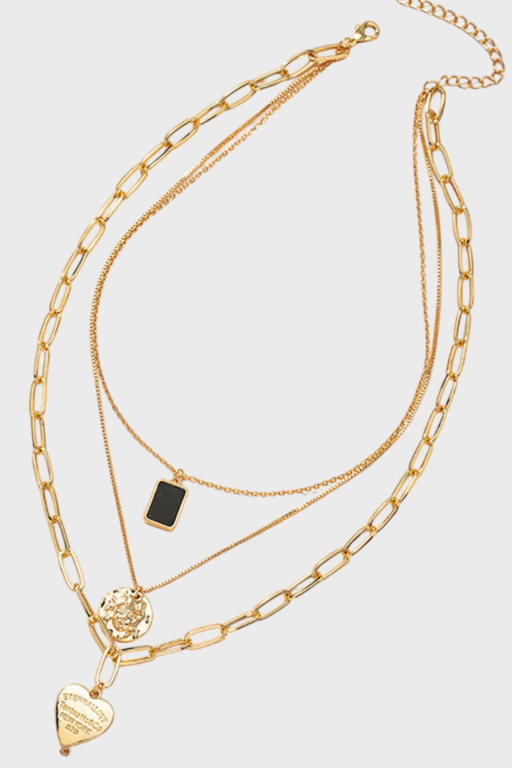 Colar em Camadas com Pendente de Coração em Metal