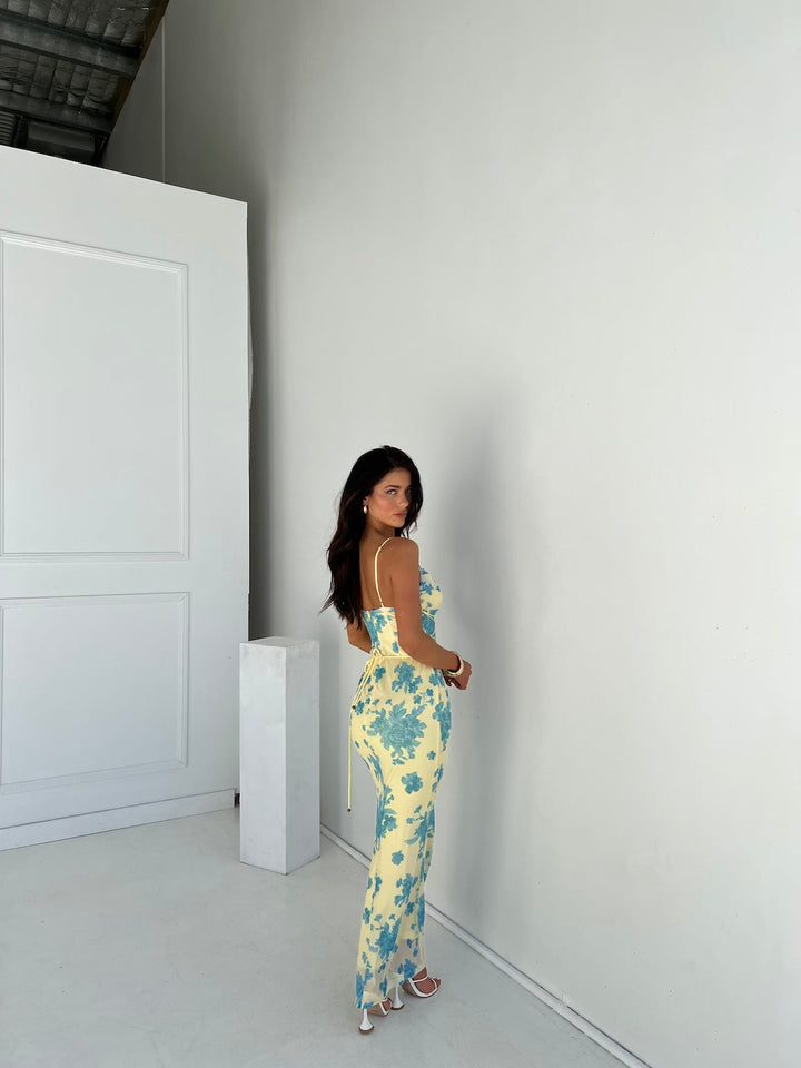 Ceuta – Vestido Longo Elegante Com Padrão Floral