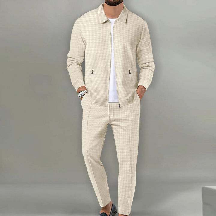 Ricardo - Conjunto refinado e conforto incomparável