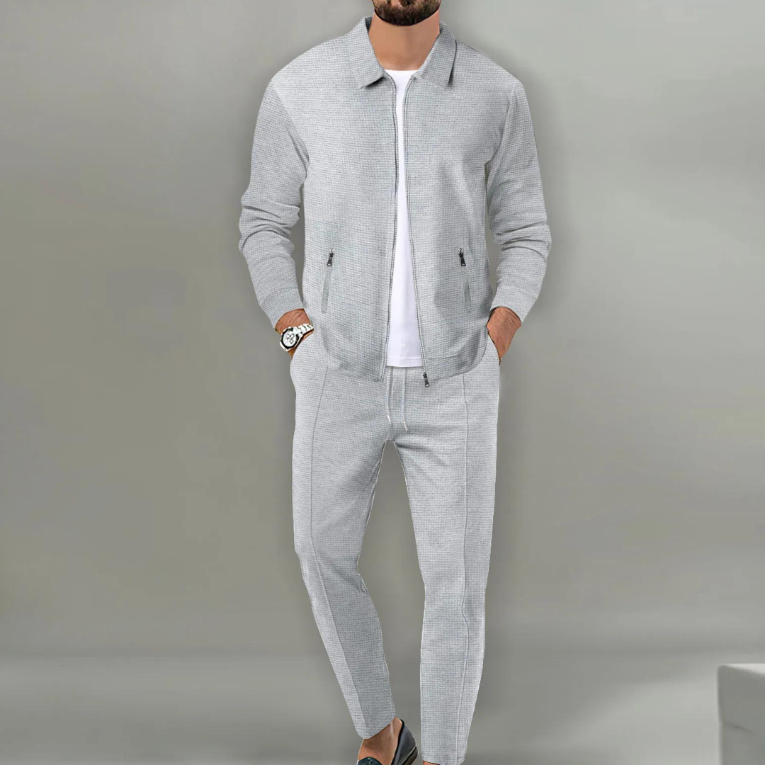Ricardo - Conjunto refinado e conforto incomparável