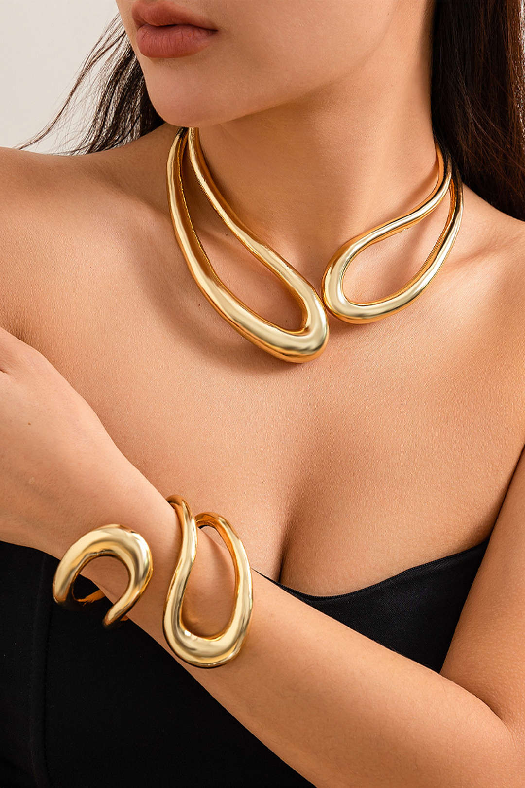 Asymmetrical Cut Necklace