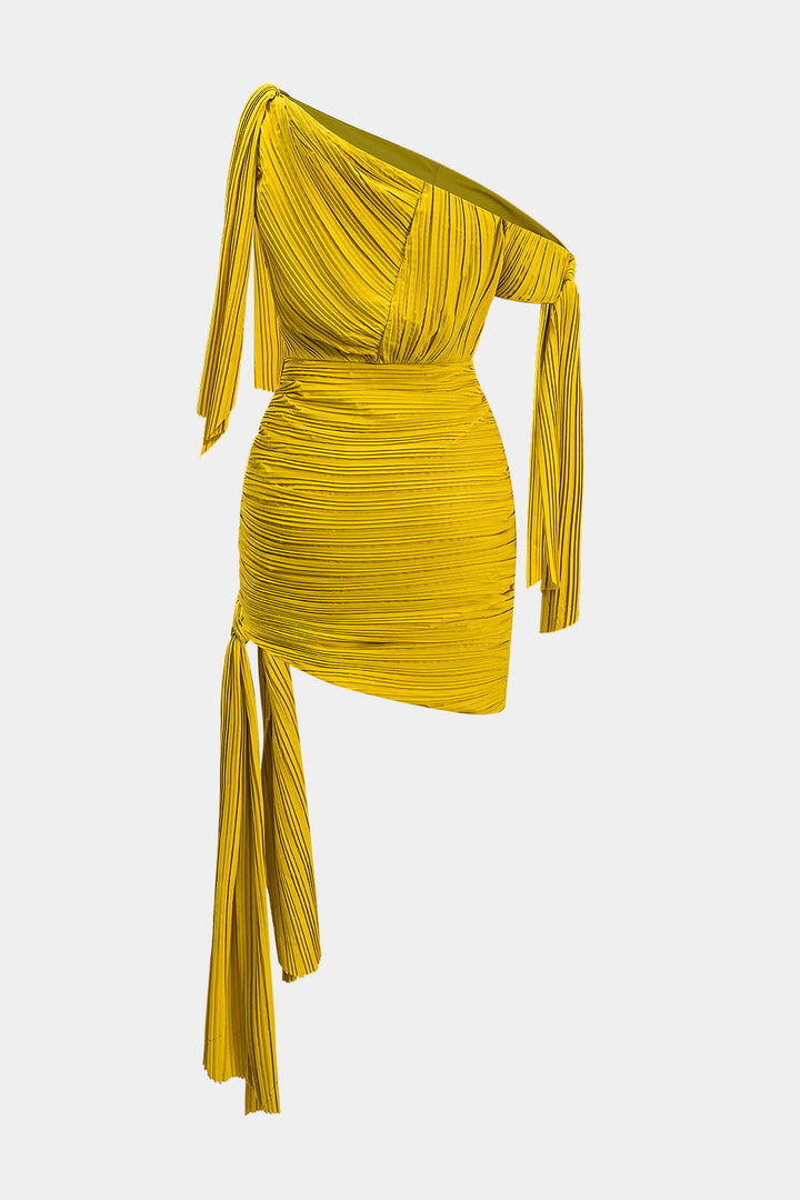 Cristina - Vestido Curto com Design Assimétrico
