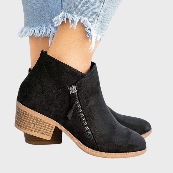 Luísa - Botas Clássicas Elegantes