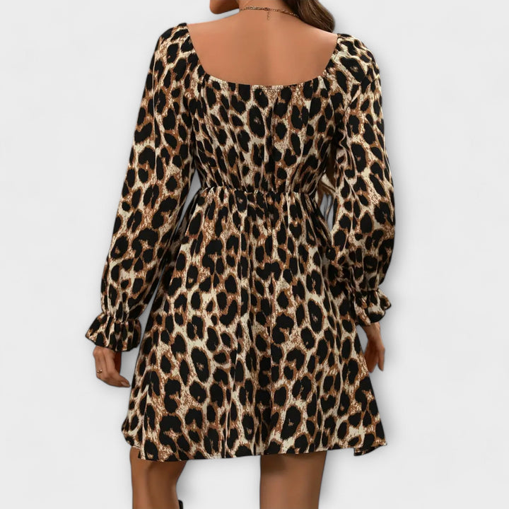 Catarina - Vestido Curto Com Padrão De Leopardo