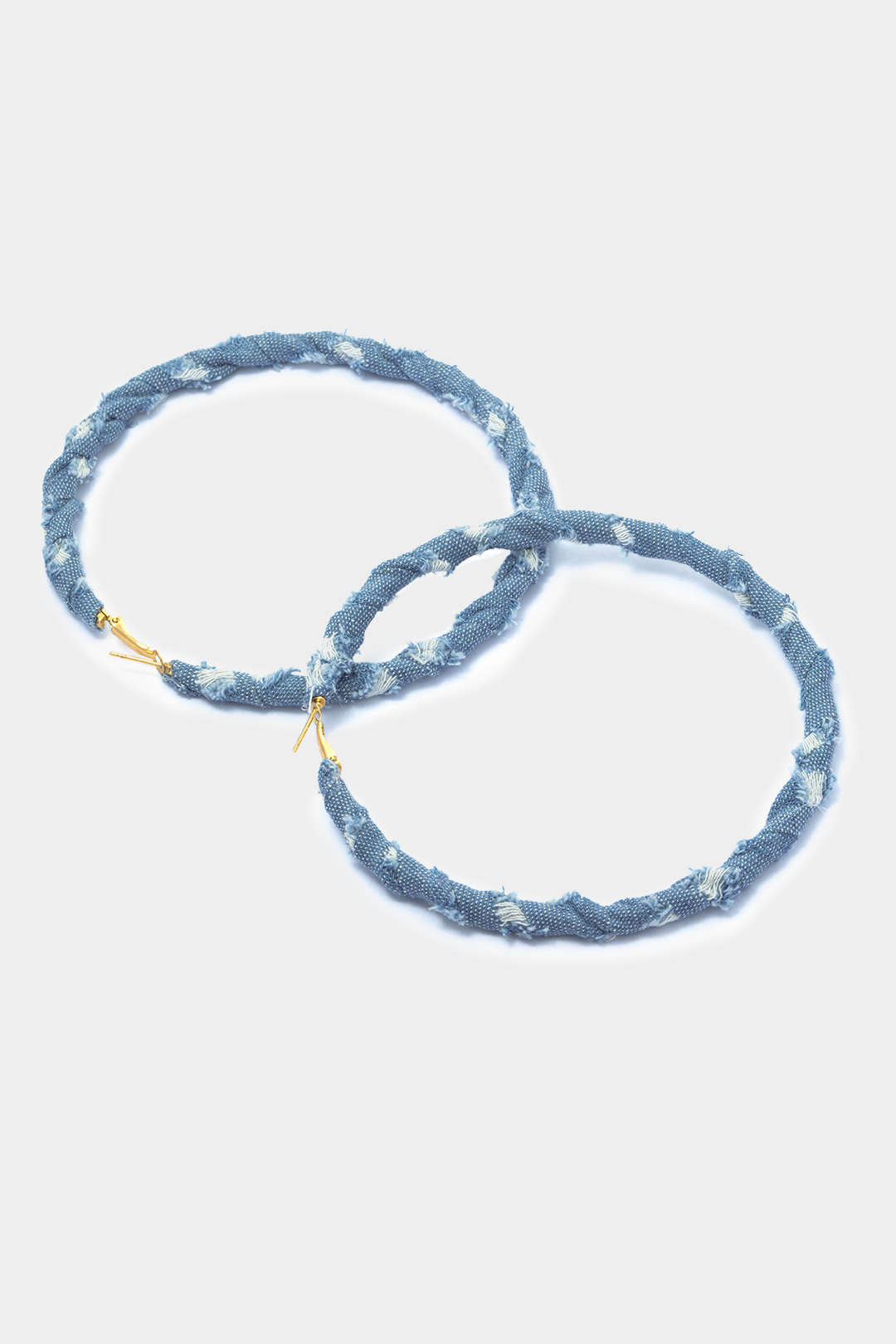 Brincos de Argola em Denim Estilo Desgastado