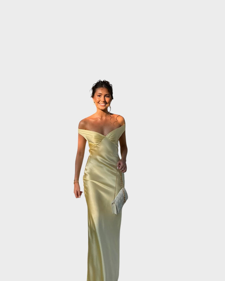 Lola - Vestido Acetinado Para a Noite