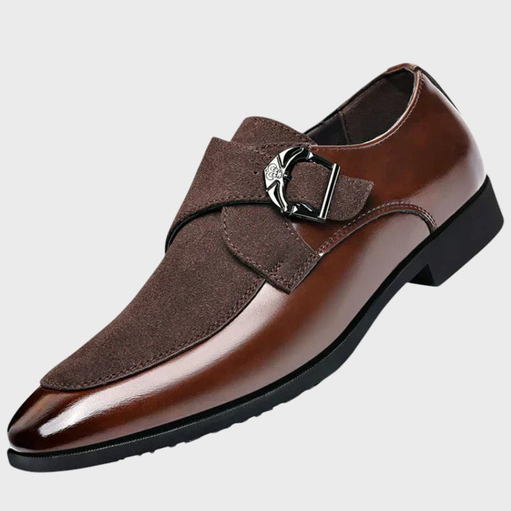 Januário - Sapatos de Couro Artesanais com Design Moderno