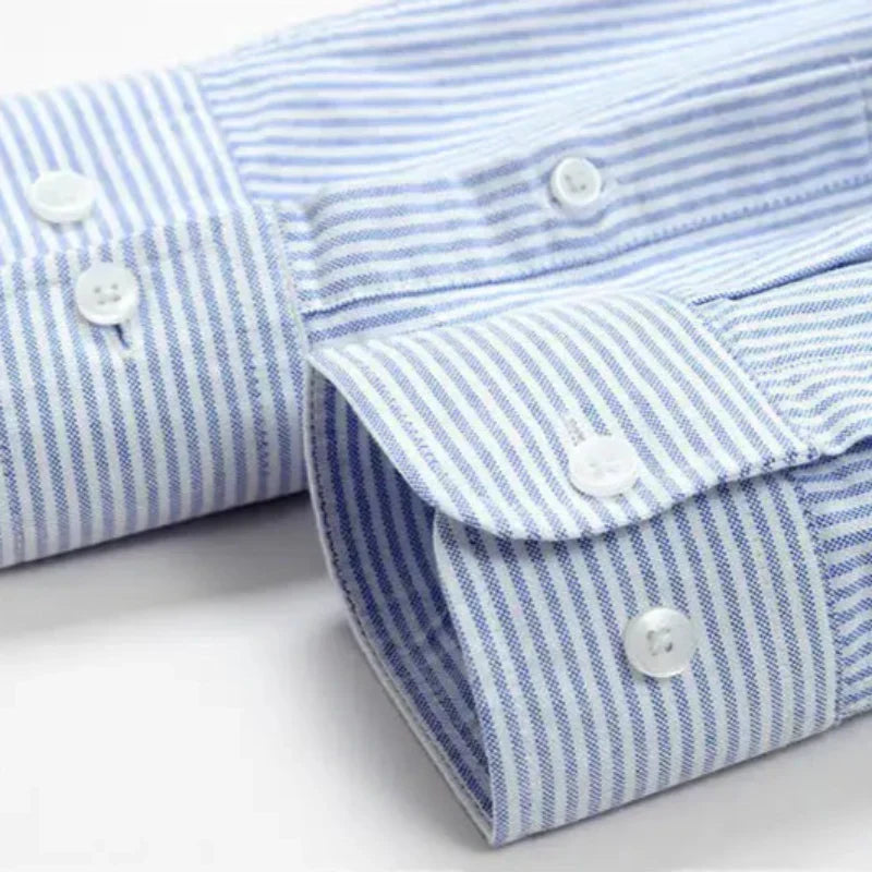 Marcus - Camisa de Risca Fina Masculina