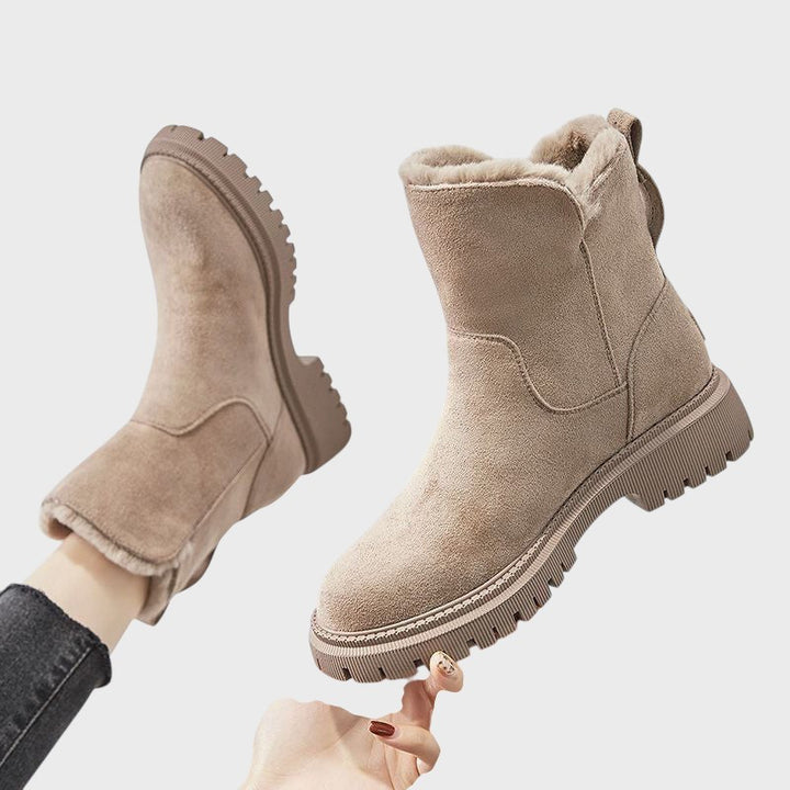 Daniela - Botas Ankle Confortáveis e Estilosas