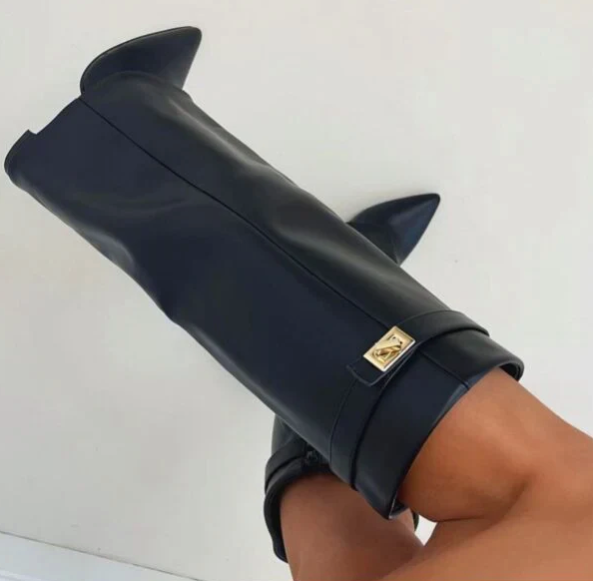 Adriana - Botas de camurça sintética com detalhe dobrável