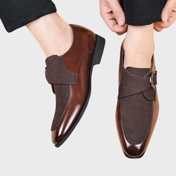 Januário - Sapatos de Couro Artesanais com Design Moderno