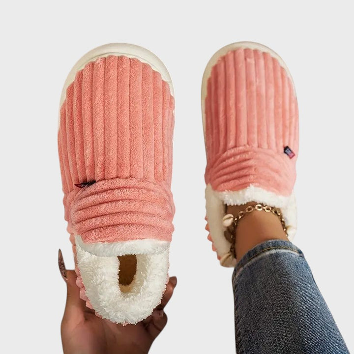 Maia - Confortáveis Pantufas Unissexo