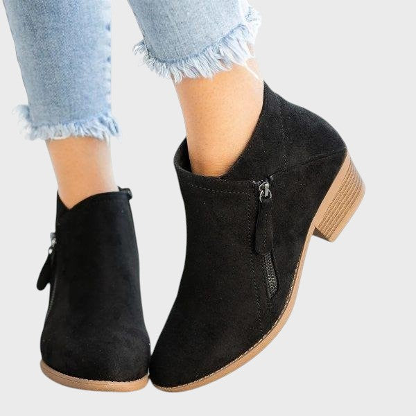 Luísa - Botas Clássicas Elegantes