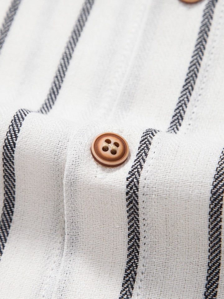 Henrique - Conjunto Camisa de Botão em Algodão com Listras