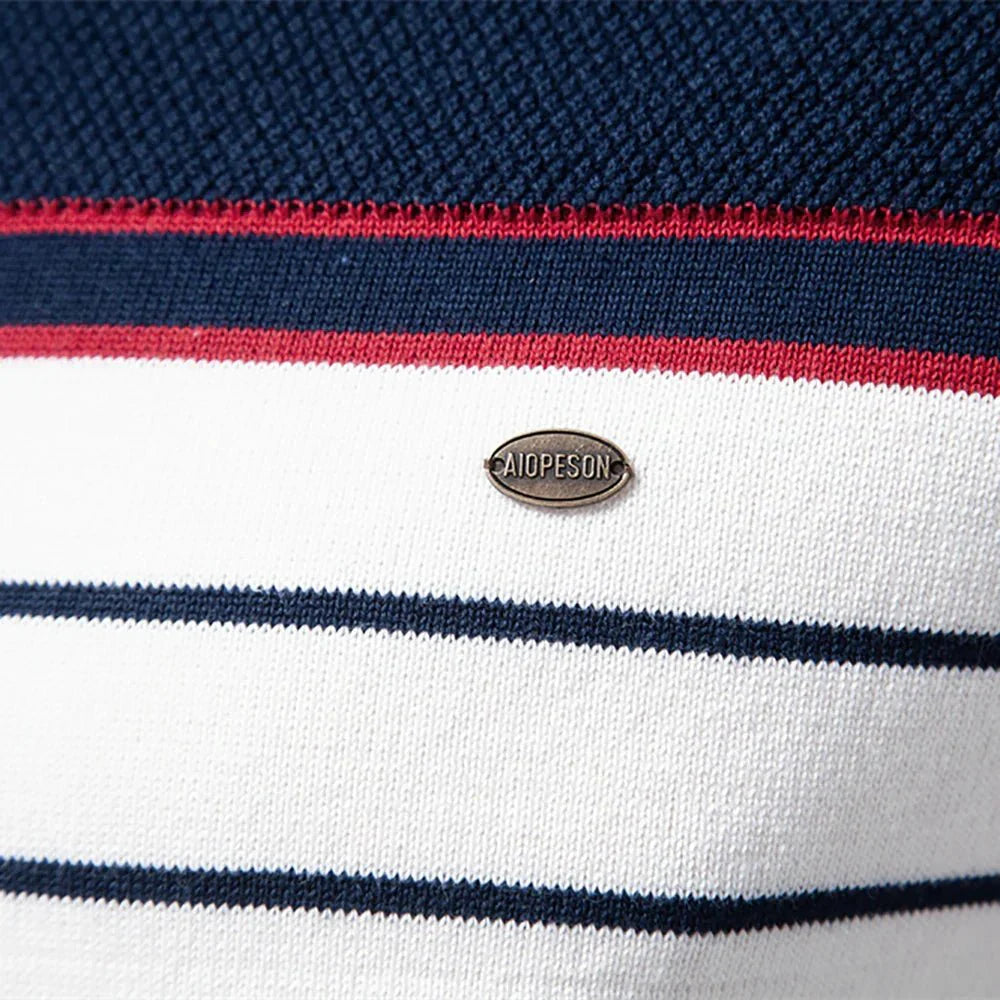 Sebastião - Camisola Masculina com Estampa Listrada